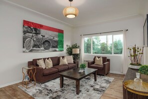 Smart TV, offices