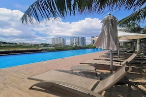 Sun deck