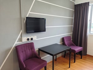 Quadruple Room | Free WiFi - Sea Lion Hotel Pulau Ketam (Pulau Ketam)
