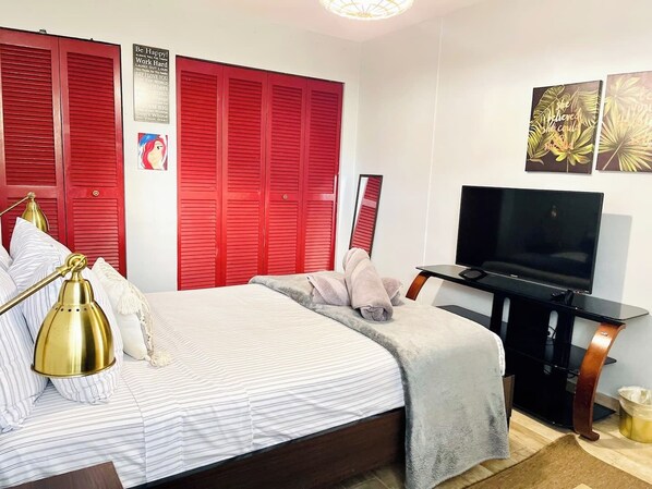 1 bedroom, iron/ironing board, free WiFi