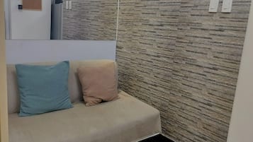 Condo, 1 Bedroom, Accessible, Private Pool | Living area