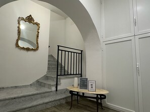 Reception - Aromarìa Palace  (Palermo)