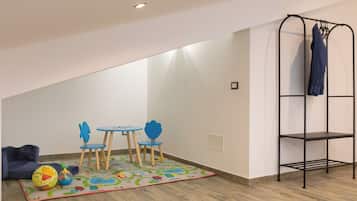 Appartement Duplex Deluxe, balcon, vue ville | Draps en coton égyptien, literie de qualité supérieure