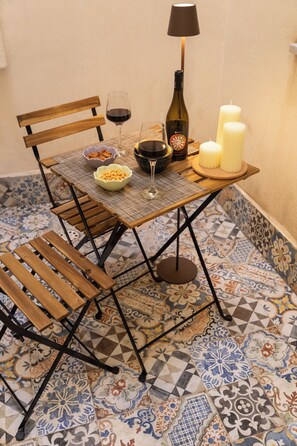 Deluxe Apartment, 1 King Bed with Sofa bed | Terrace/patio - Aromarìa Palace  (Palermo)