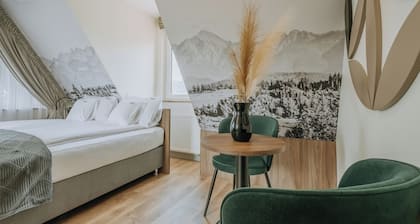 Peaceful 5-Bedroom Willa Bachledzki Wierch 12 with Stunning Mountain Views