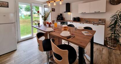 Gßte 4 pers. rénové avec jardin à La Versanne, Animaux acceptés