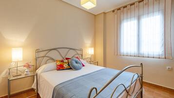 3 bedrooms, free cots/infant beds, bed sheets