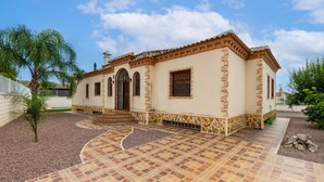 Exterior - Mountain Beautiful by Fidalsa (Busot)