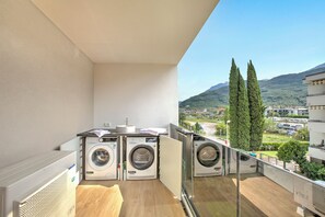 Apartamento família, vários quartos, 2 banheiros (Sole E Lago) | Parte interna
