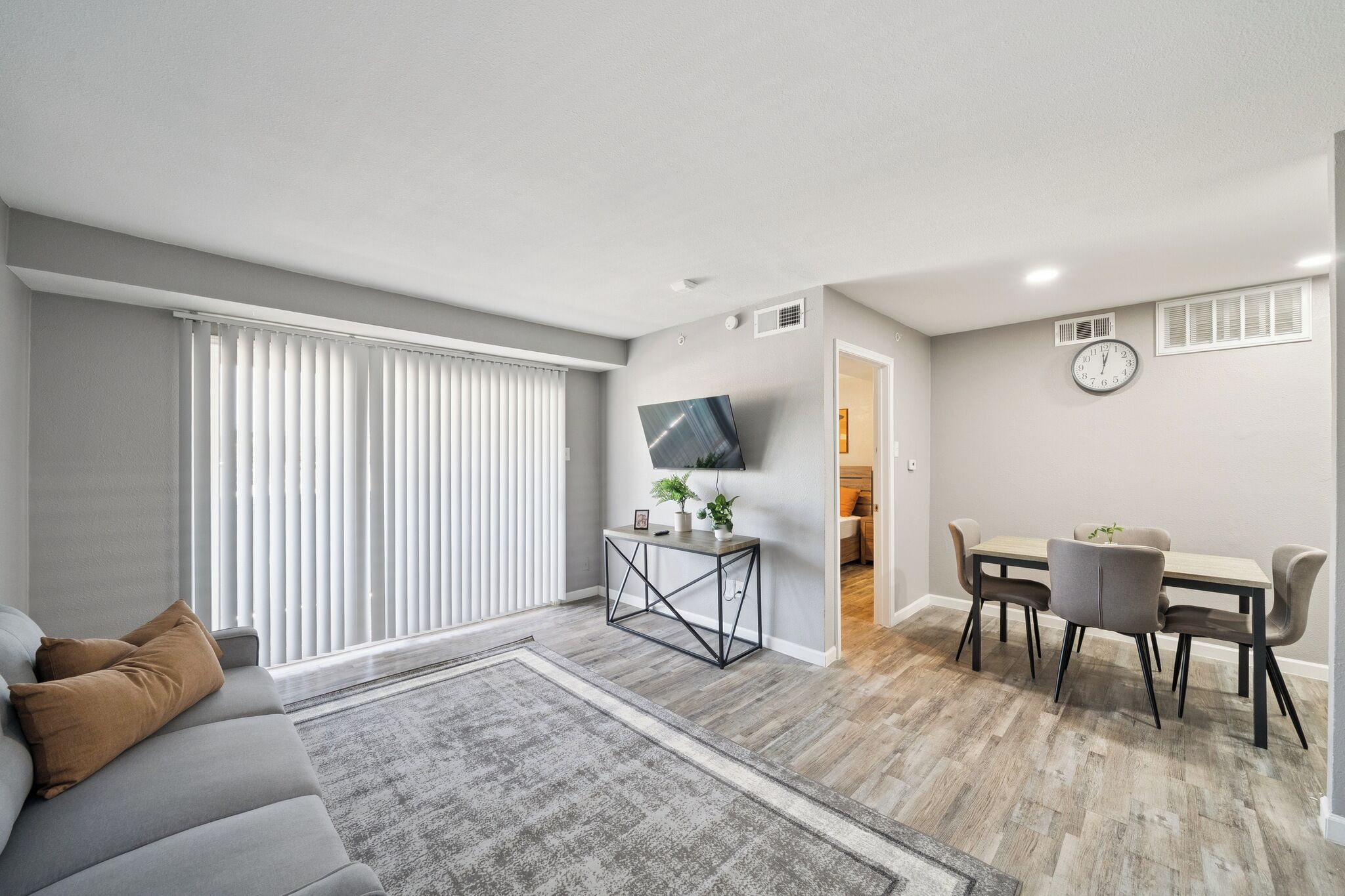 Télévision, espaces bureaux