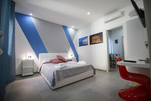 Desk, laptop workspace, iron/ironing board, free WiFi - Residenza Cicerone (Agrigento)