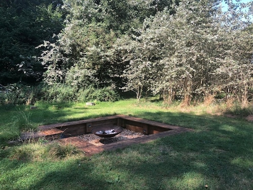 Romantic Country Cottage with Private hot tub