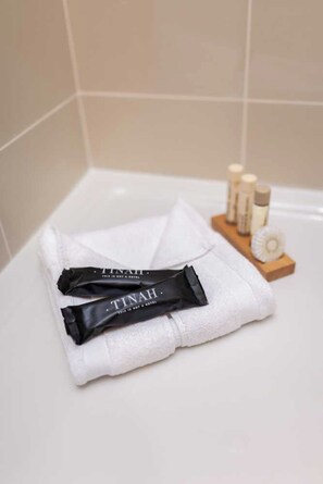 Apartment | Bathroom amenities