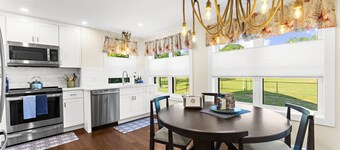Harbor House on Main – Historic 5BR Retreat Near Downtown Mystic