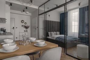 Sviitti, kaupunkinäköala | Silitysrauta/-lauta, ilmainen Wi-Fi