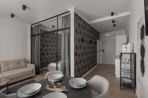Individually decorated, iron/ironing board, free WiFi, bed sheets - Apartio Rooms Katowice (Katowice)