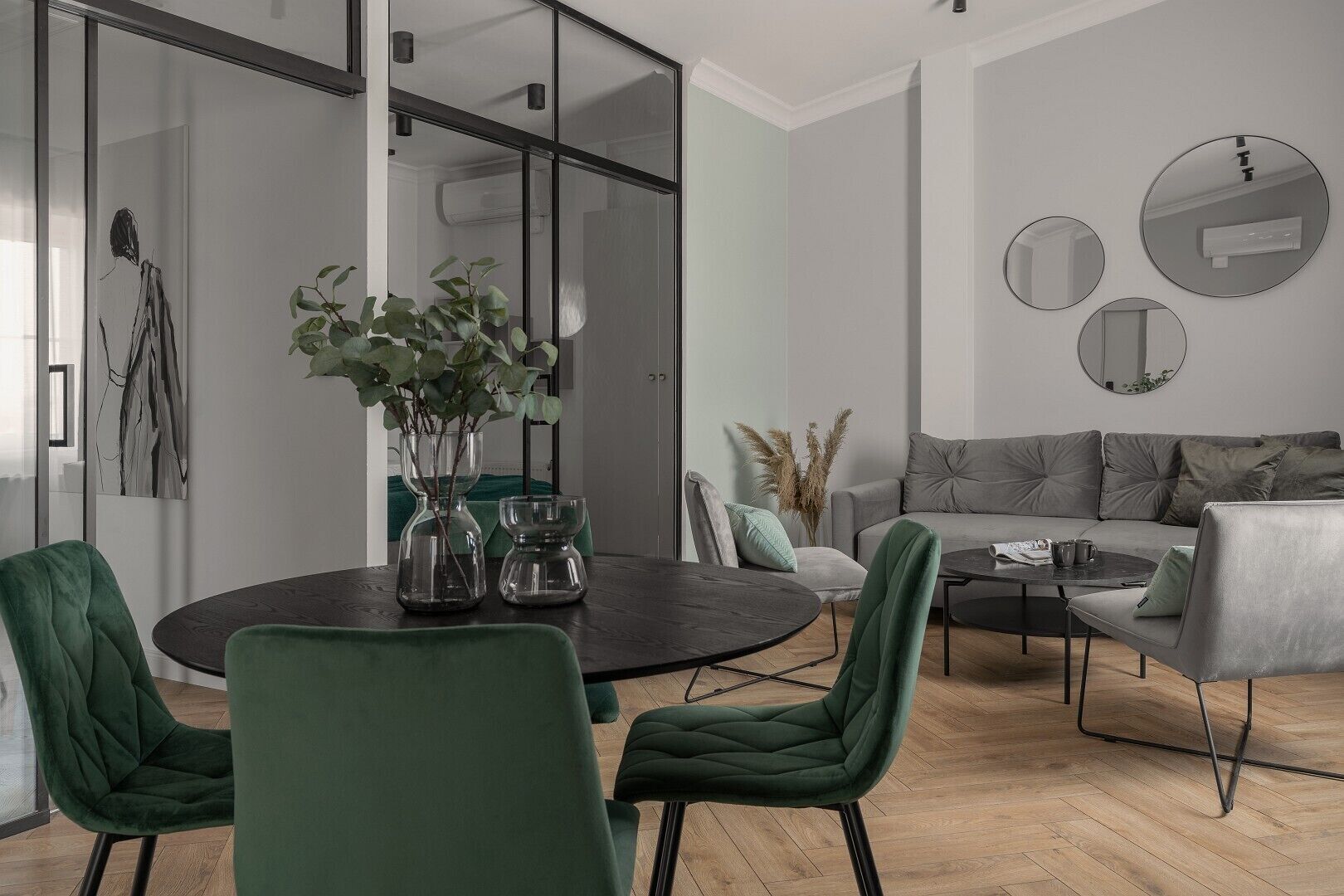 Décoration personnalisée, fer et planche à repasser, Wi-Fi gratuit