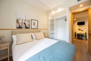 2 camere, culla da viaggio, Wi-Fi gratuito