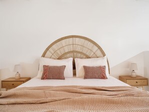 In-room safe, blackout curtains, iron/ironing board, free WiFi - Alyria Sea Side Suites (Zakynthos)