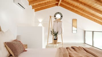 In-room safe, blackout drapes, iron/ironing board, free WiFi