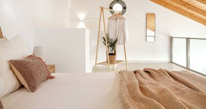 Alyria Sea Side Suites