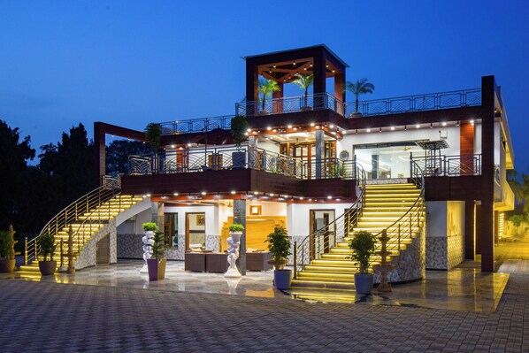 Exterior