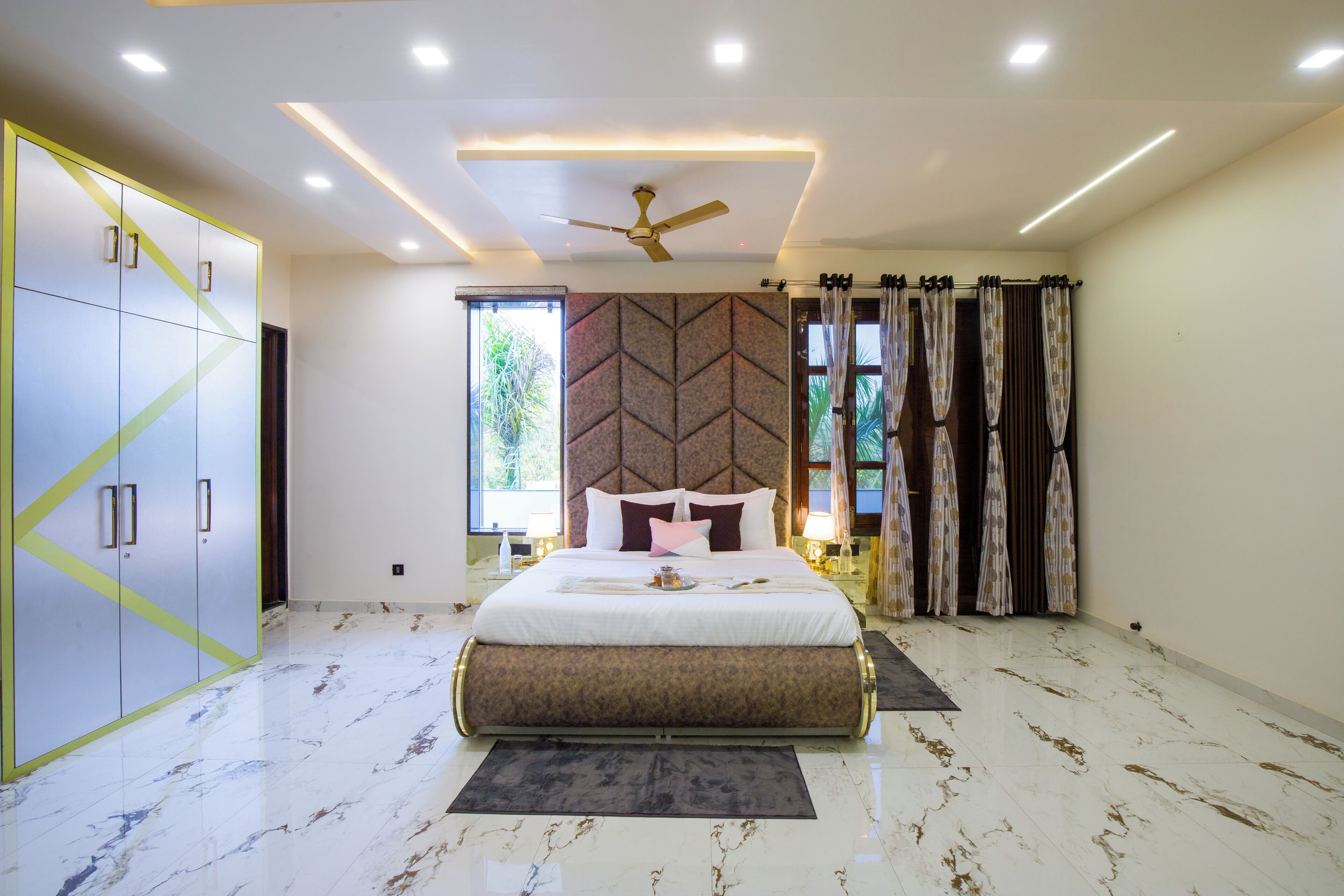 Vila, balkon, pemandangan kebun | Setrika/meja setrika dan Wi-Fi gratis