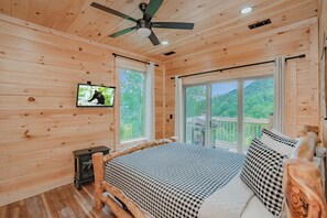 3 chambres, fer et planche à repasser, Wi-Fi gratuit, draps fournis