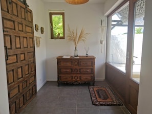 Apartment | Reception