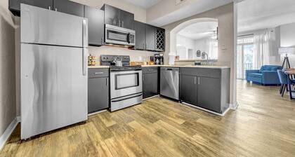 2-Bed/2-Bath Tampa Apartment: Comfort Meets Convenience for Corporate Travelers