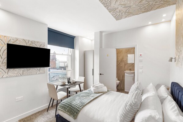 1 bedroom, iron/ironing board, free WiFi, bed sheets