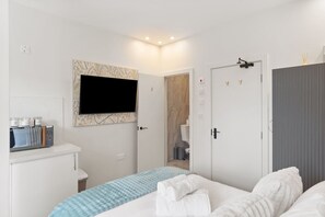 1 bedroom, iron/ironing board, free WiFi, bed sheets