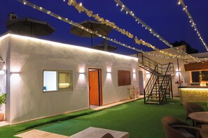 Interior - La Vista (Giza)