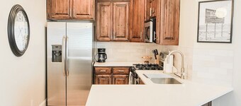 Stylish Riverwoods Retreat