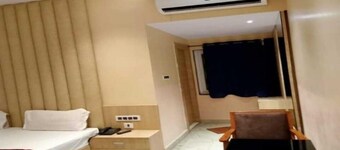 德奧格哈爾Palette Hotel Relax飯店