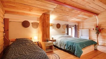 2 chambres, fer et planche Ă repasser, Wi-Fi, draps fournis