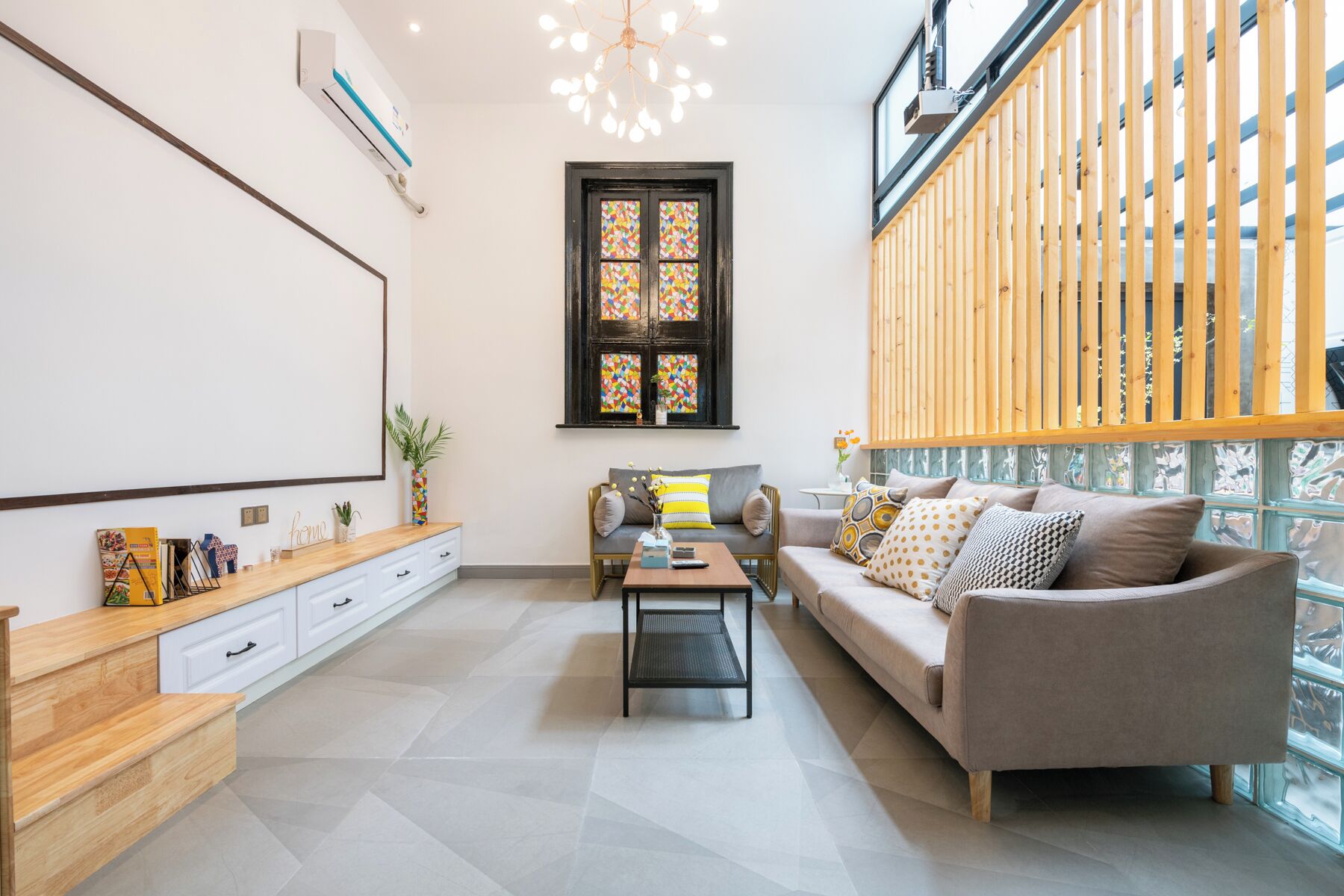 Comfort Suite | Living room