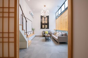 Comfort Suite | Living room