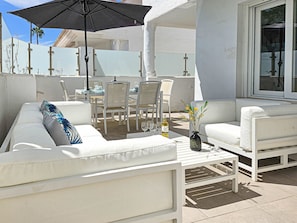 Outdoor dining - 3 bed apartment, Ivy Residence Nueva Andalucía, near Puerto Banus (Marbella)