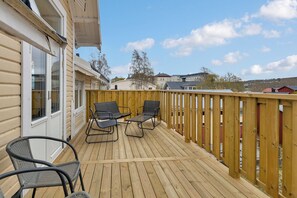 Villa Superior - utsikt mot staden | Balkong