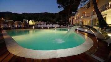 Indoor pool, seasonal outdoor pool