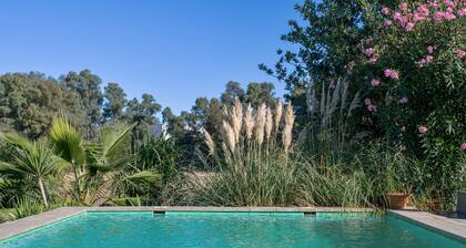 Country House 'La Zua' with Private Pool, Wi-Fi and Air Conditioning