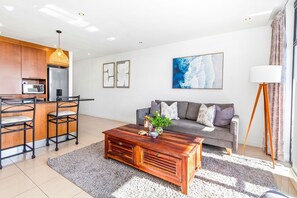 Apartment (1 Bedroom) | Interior - Eden On The Bay 174b (Cape Town)