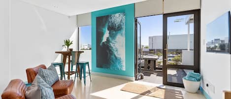 Apartment (0 Bedroom) | Front of property