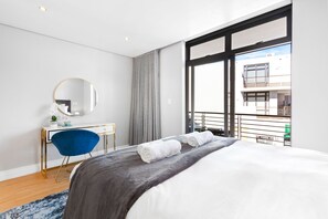 Apartment (1 Bedroom) | Interior