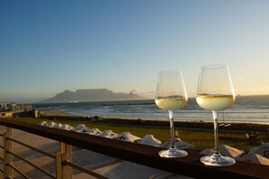 Apartment (3 Bedrooms) | Interior - Eden on the Bay 166 (Cape Town)