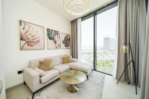 Luxury Apartment, Balcony, City View | Living room
