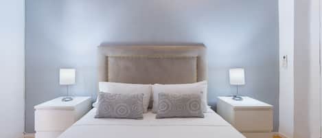 2 Schlafzimmer, Bügeleisen/Bügelbrett, WLAN, Bettwäsche