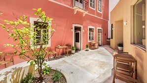 Outdoor dining - History and Comfort in the Heart of Vila Real (Vila Real de Santo António)