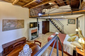 3 chambres, fer et planche à repasser, lit parapluie, Wi-Fi gratuit